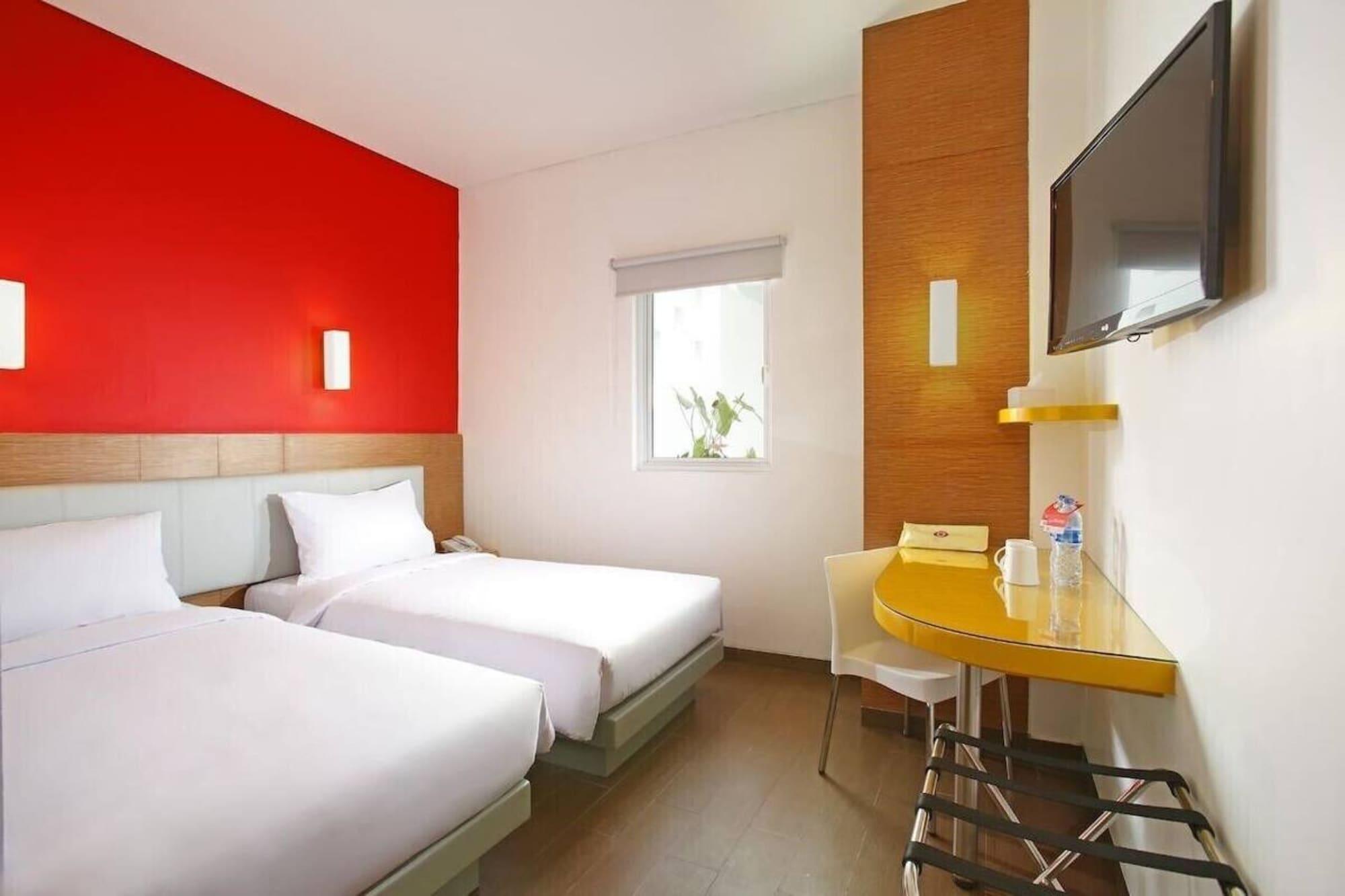 Amaris Hotel Sunset Road - Bali Kuta  Exterior photo